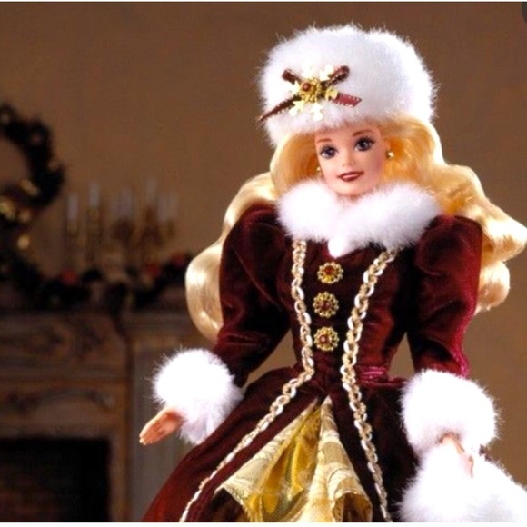 Barbie Vintage 1996 Happy Holidays RARE Barbie Doll by Mattel Collectors Dream - Picture 2 of 7